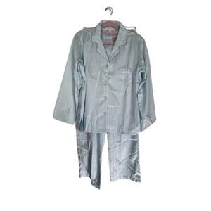 NWT Miss Elaines Essentials Powder Blue Long Sleeve Pajamas Top & Pants Size M